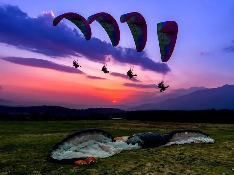 Bir Billing Paragliding — Bir Billing, Himachal Pradesh (photo 3)