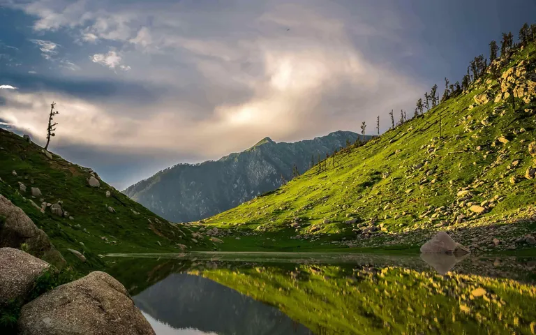 Kareri Lake Trek